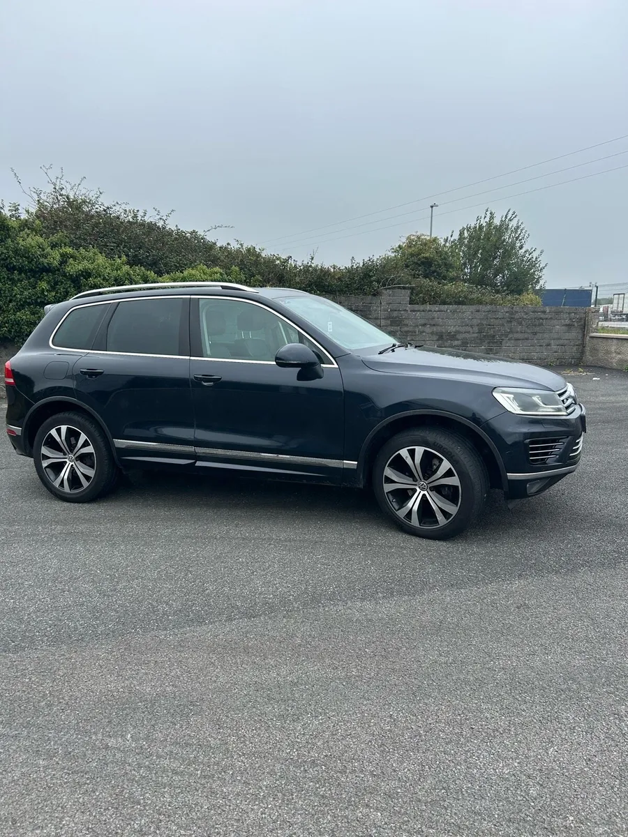 Volkswagen Touareg - Image 4