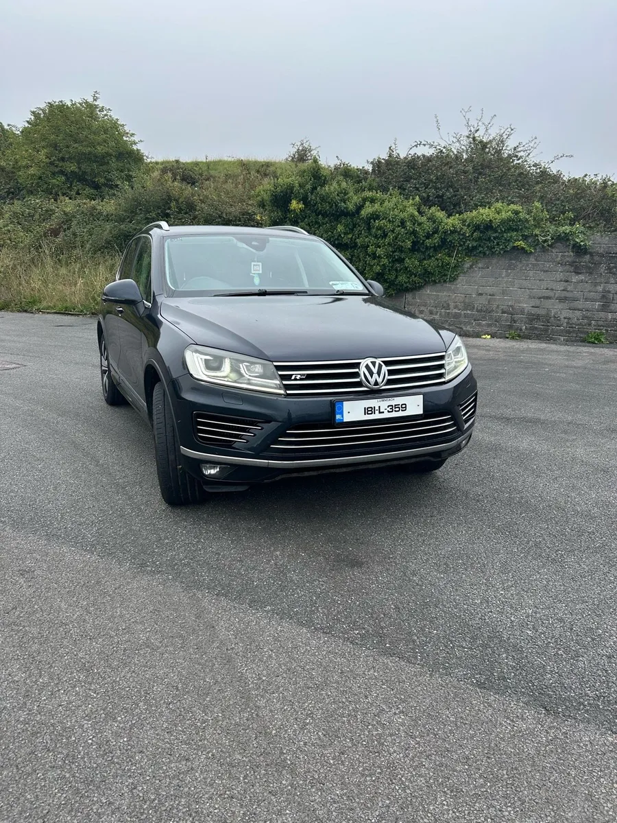 Volkswagen Touareg - Image 1