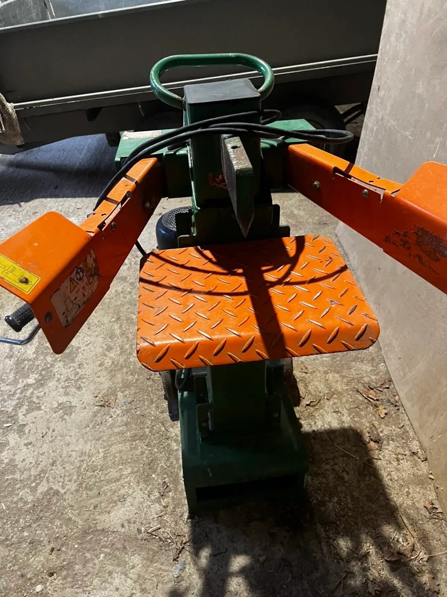 8 Ton electric log splitter - Image 3