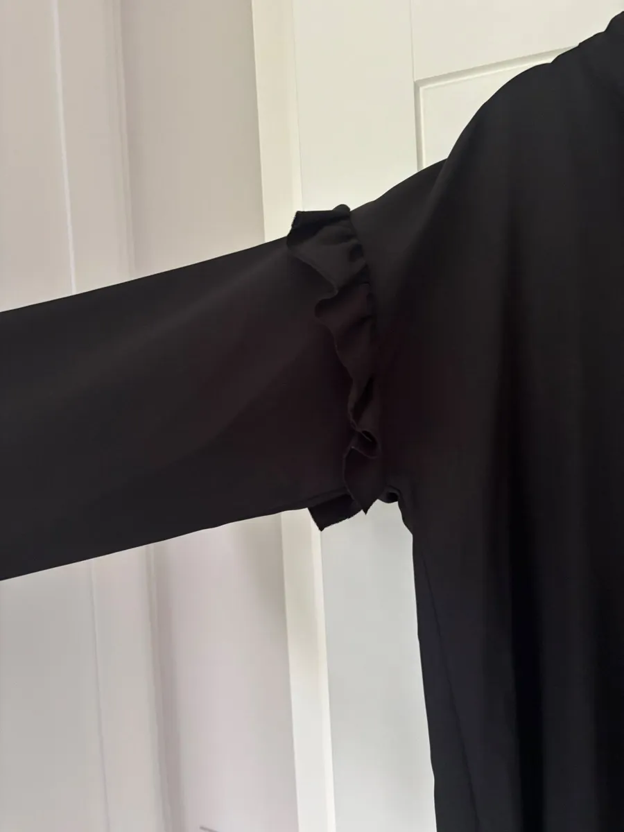 SALE Brand new dress- size 18/20/22 - Image 4