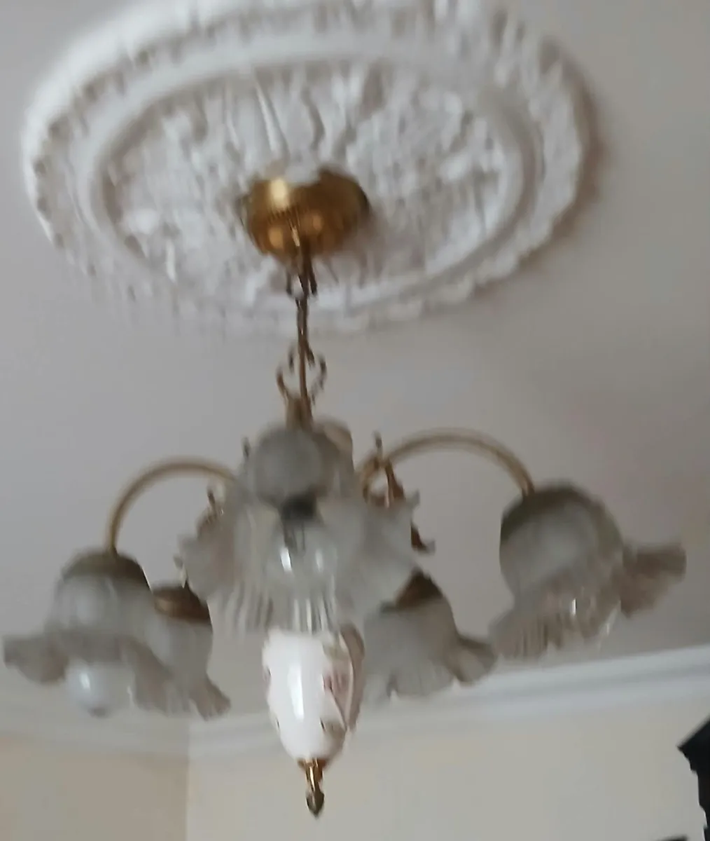 Light fixture - Image 2