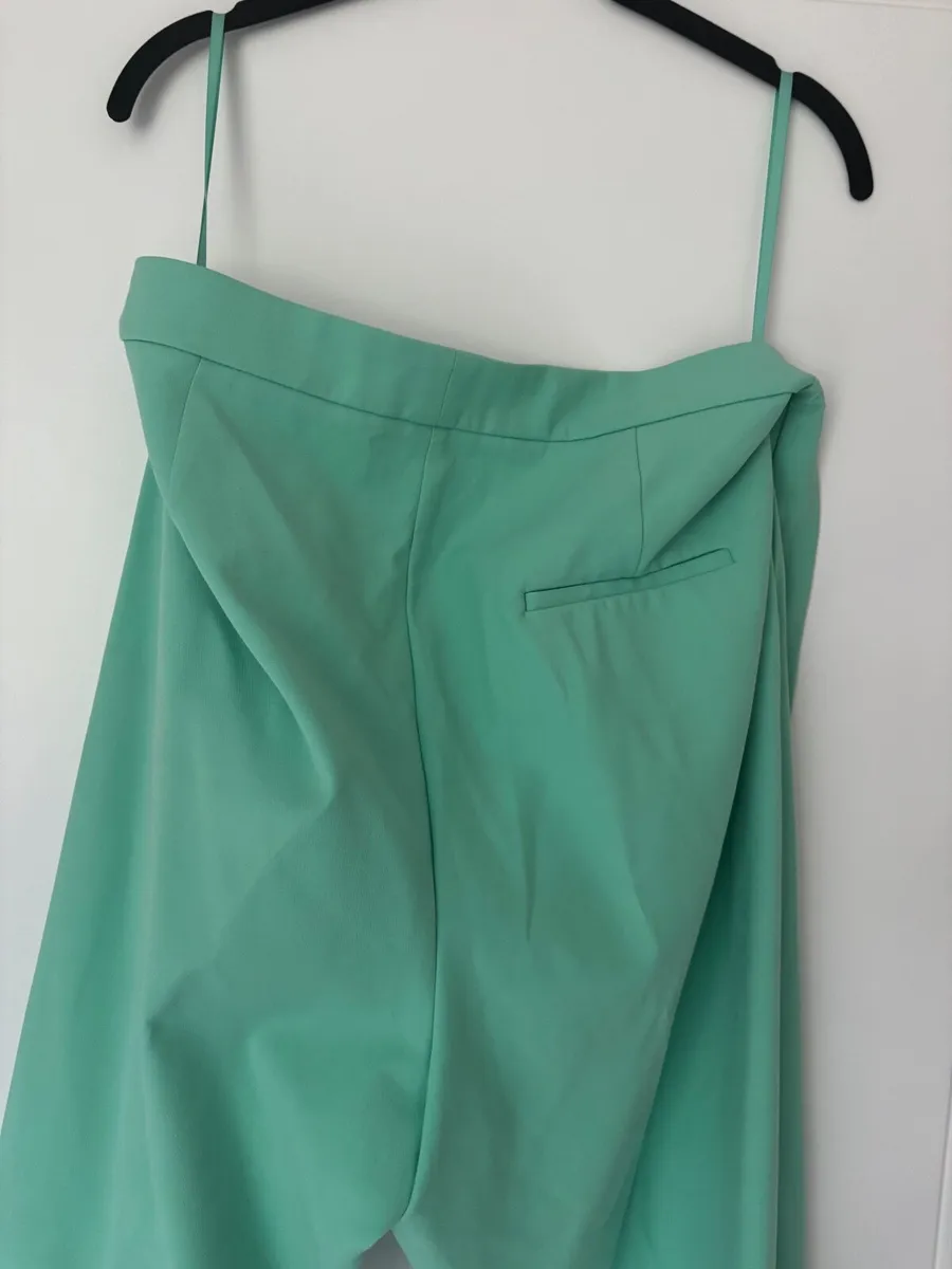 Brand new trousers- size 14/16 - Image 3