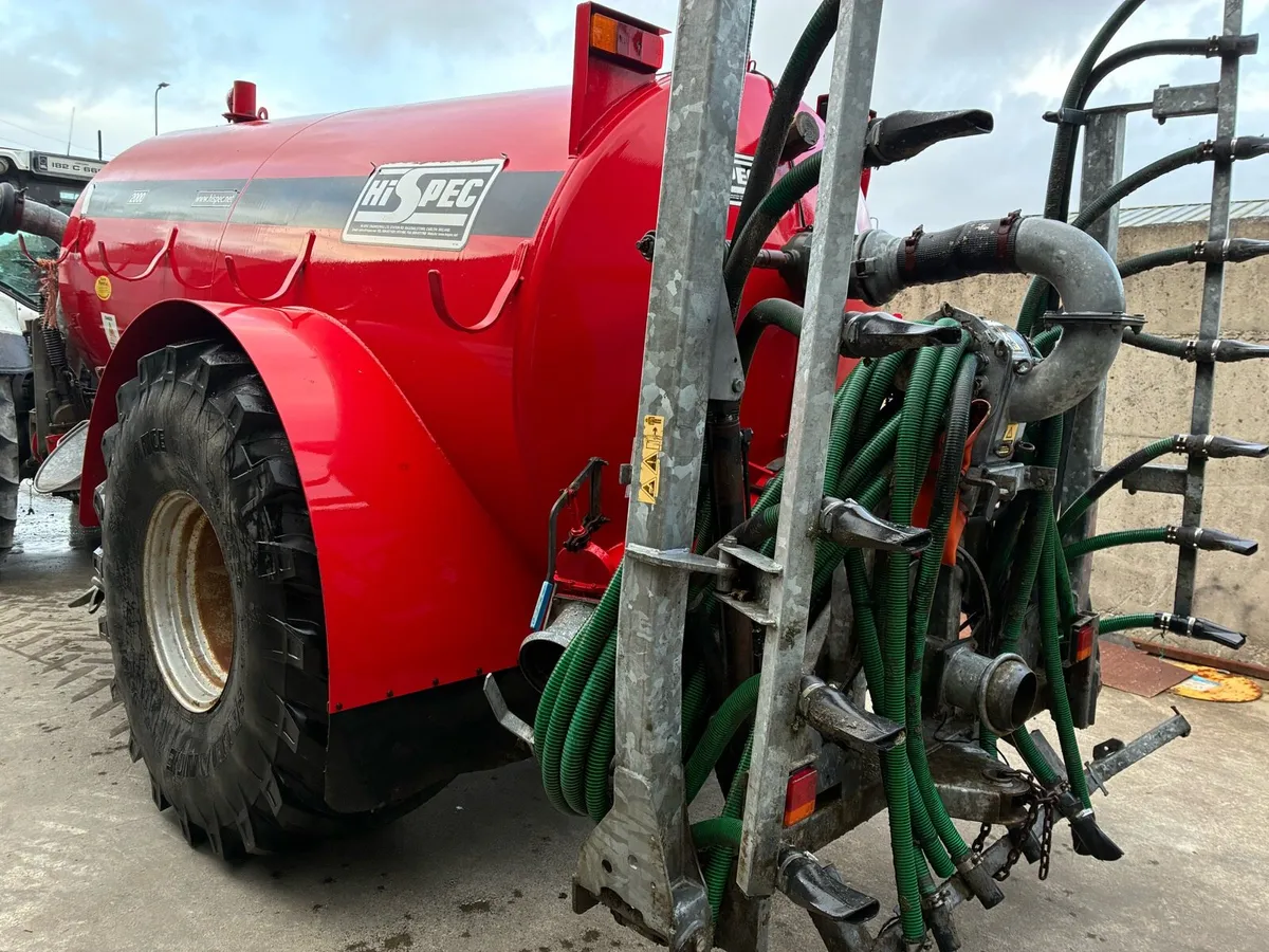 Hi spec 2000 gallon - Image 4