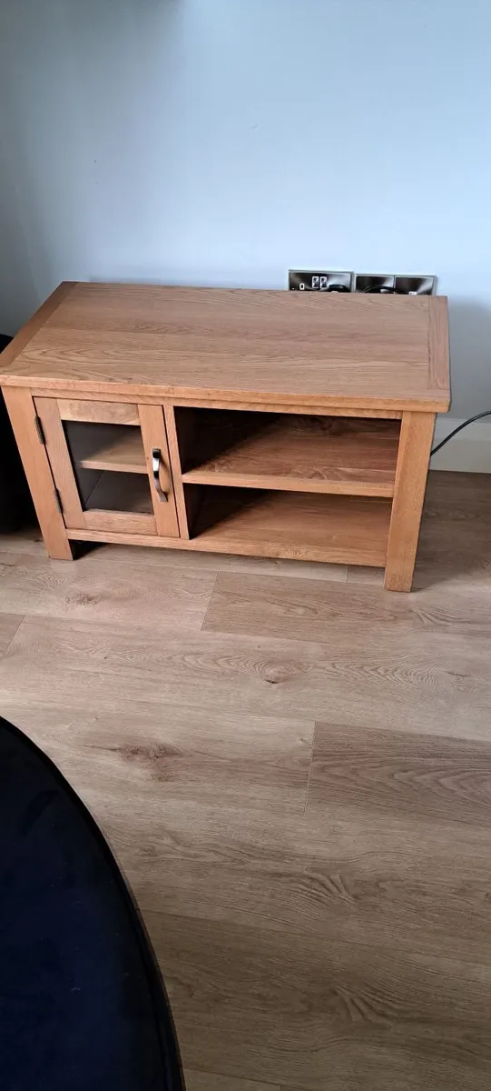 Solid oak display unit - Image 1