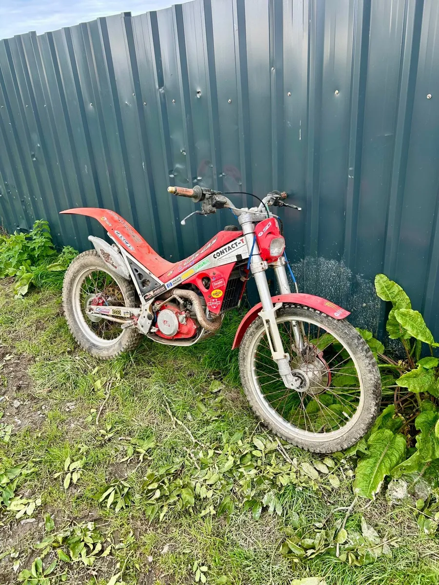 Motorbike - Image 1