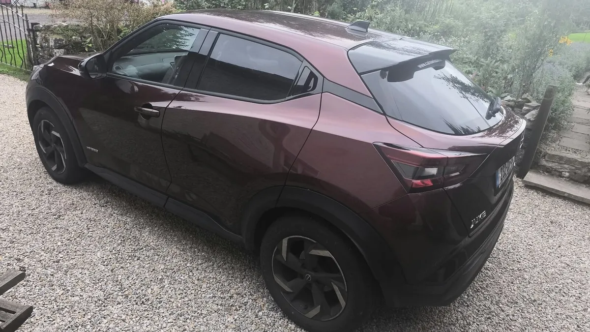 232 Nissan Juke 1.6l Petrol Hybrid - Image 3