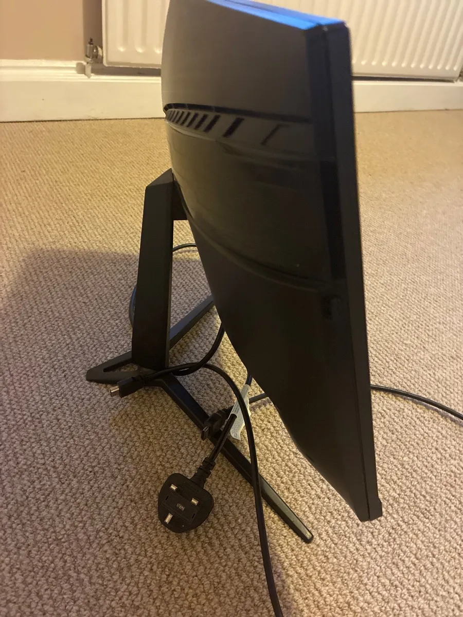 Gaming Monitor - Image 3