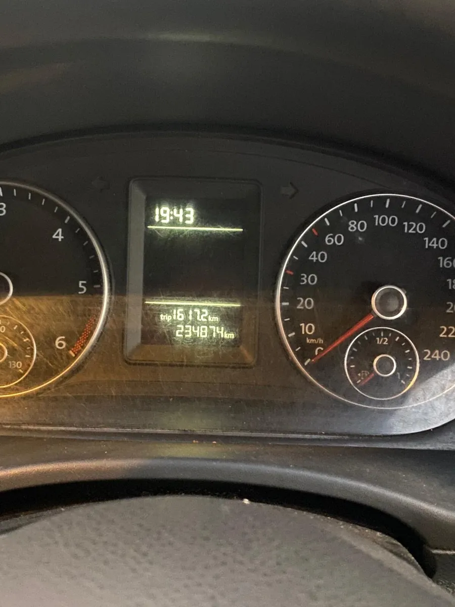 Vw caddy van - Image 2