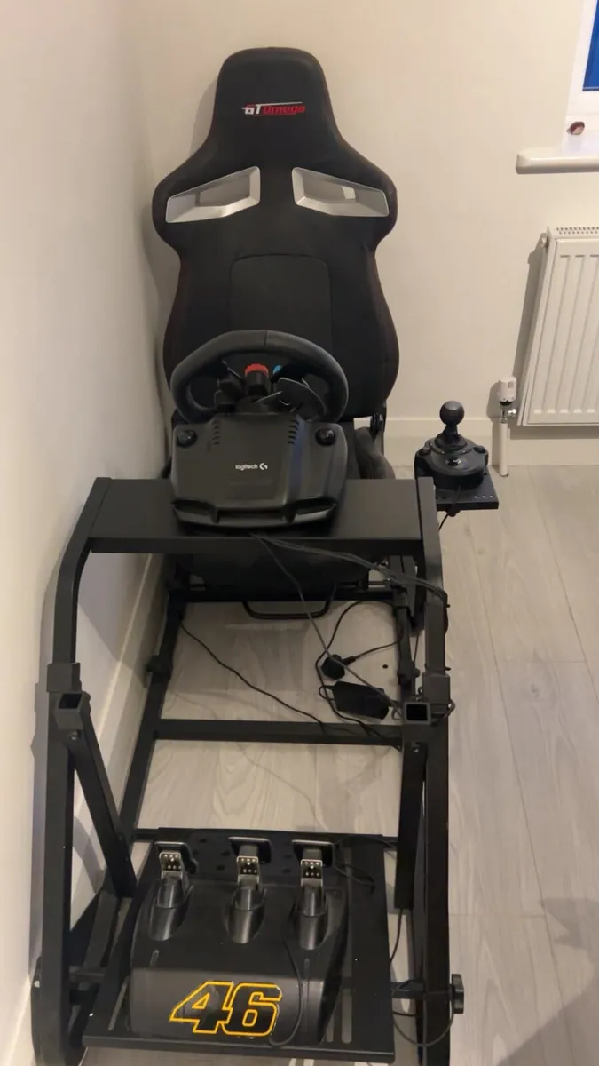 Sim racing set up - Image 2