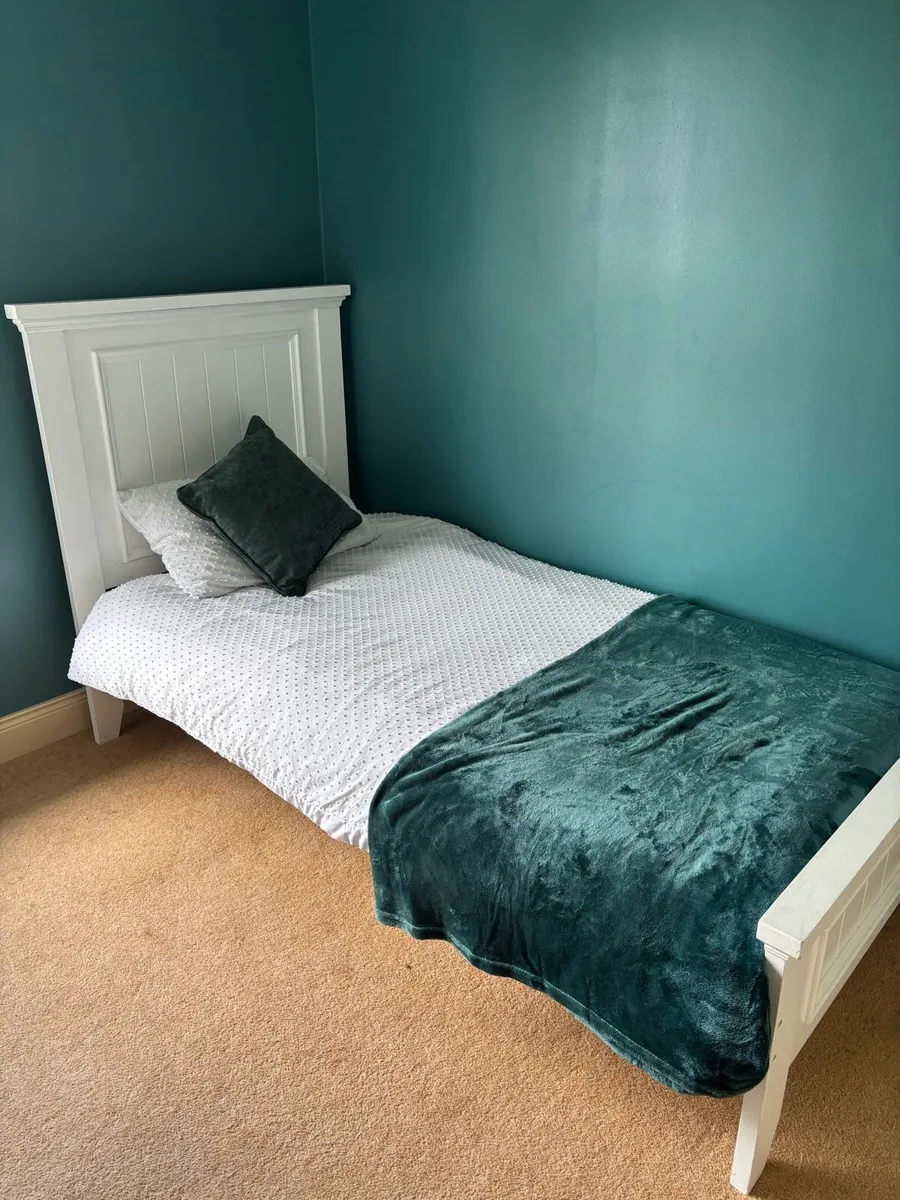 Single bed white - Image 1