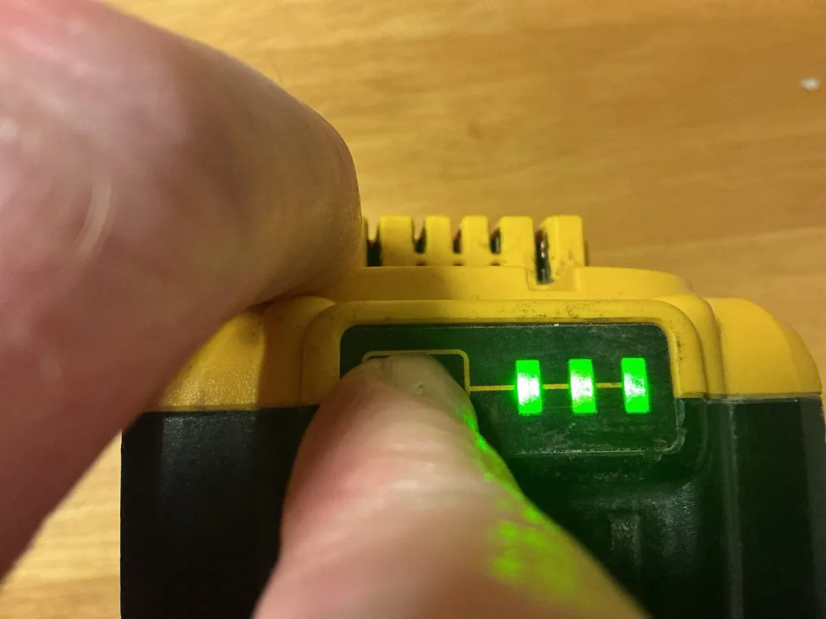 DeWalt Batteries - Image 3