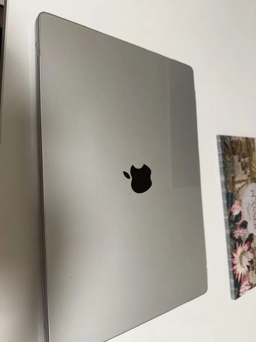 16 inch MacBook Pro M5 Pro - Image 1
