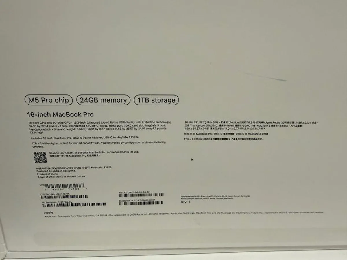16 inch MacBook Pro M5 Pro - Image 4