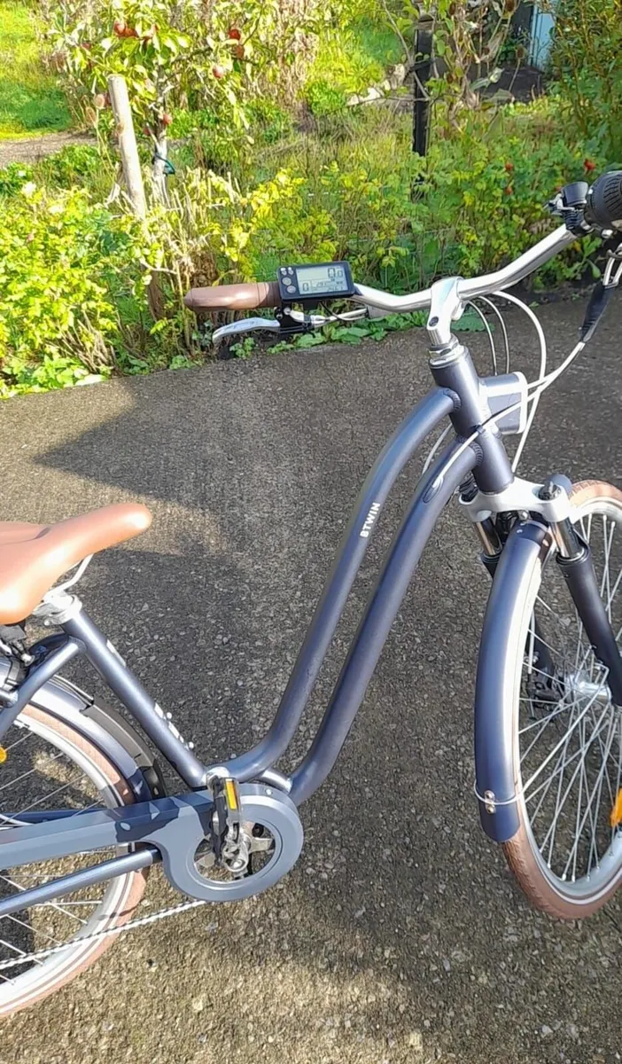 B twin ebike - Image 2