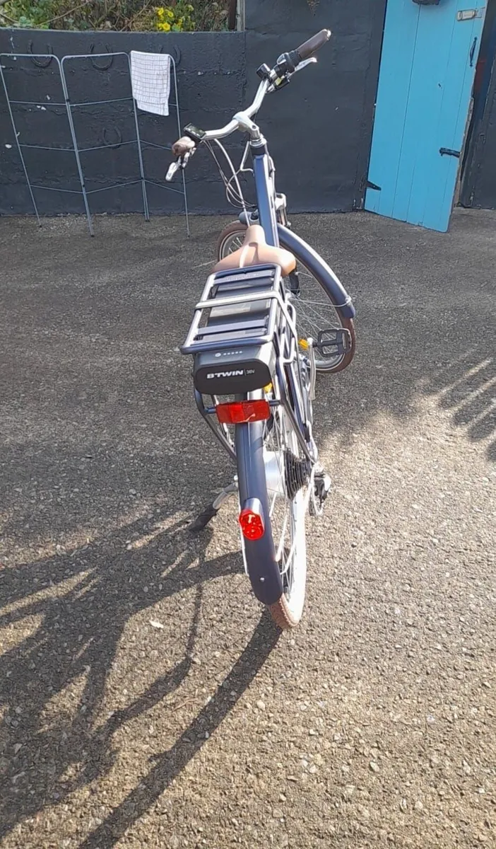B twin ebike - Image 4