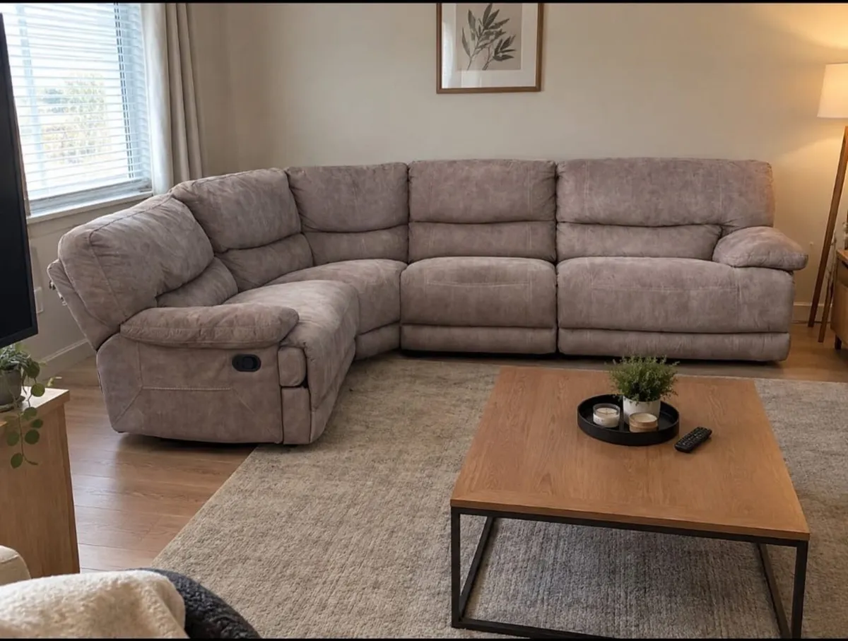 Ez living corner modular L shaped recliner sofa - Image 2