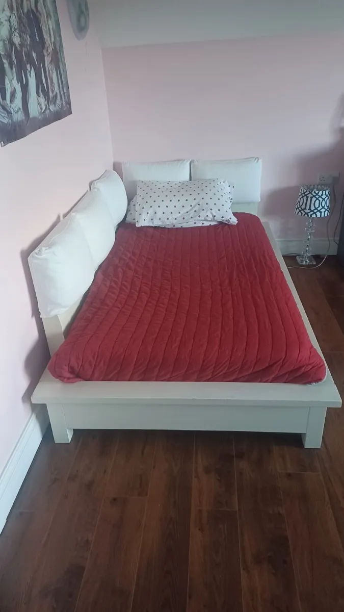 Kids bed - Image 1