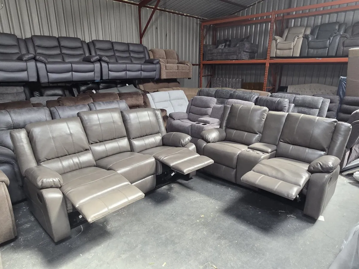 LEATHER SOFAS