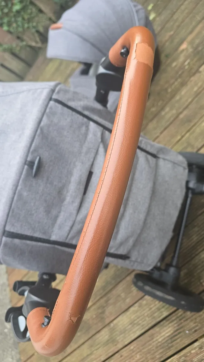 Baby stroller - Image 2