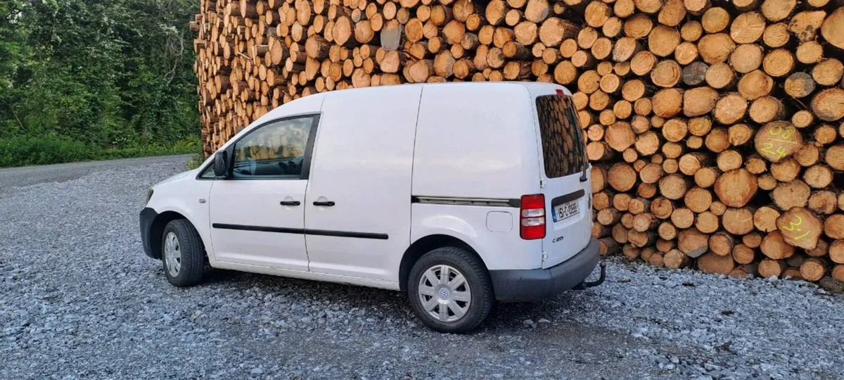 Vw caddy (D.O.E until June 2027) - Image 4