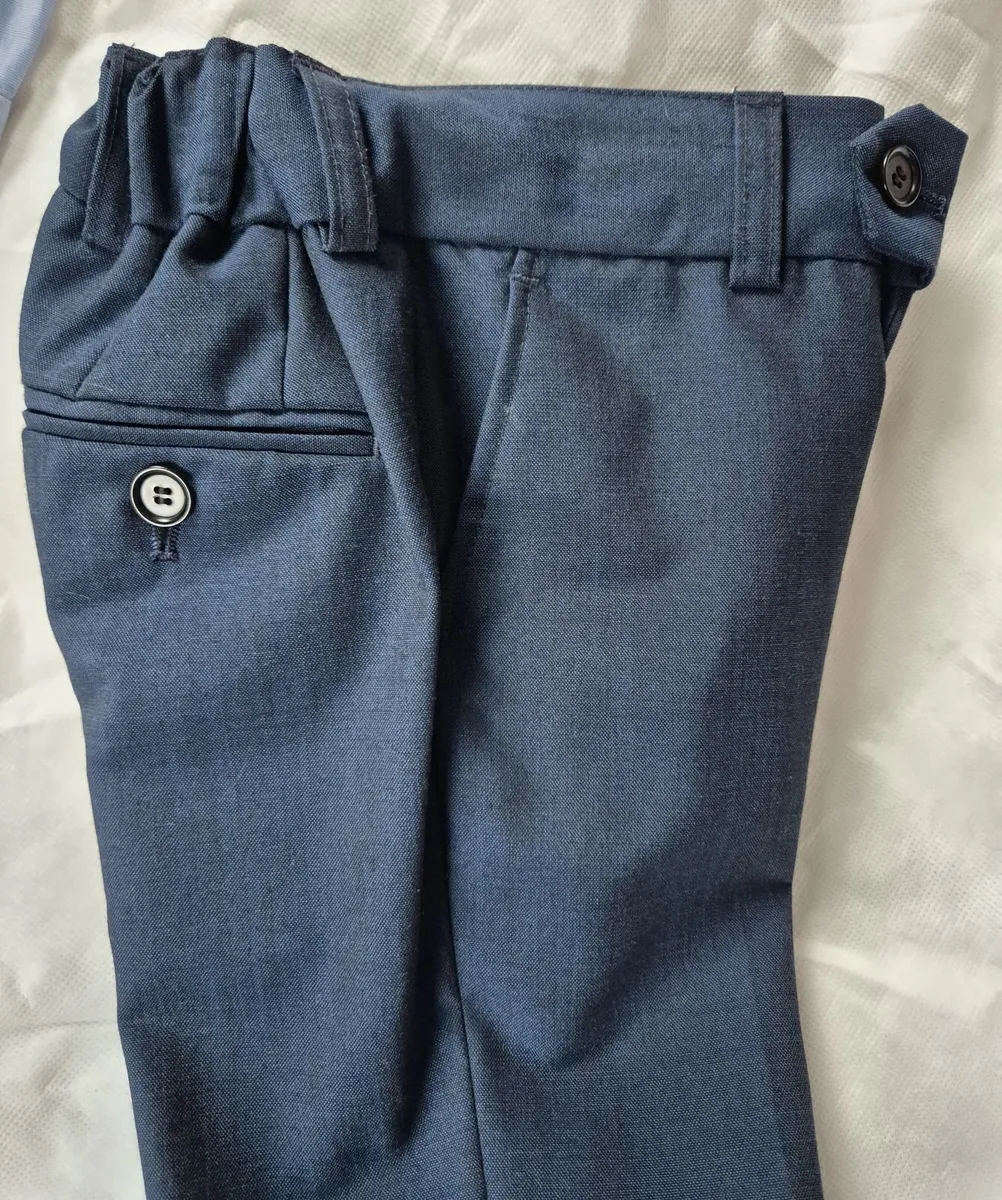 Boys waistcoat shirt and trousers set - Image 4