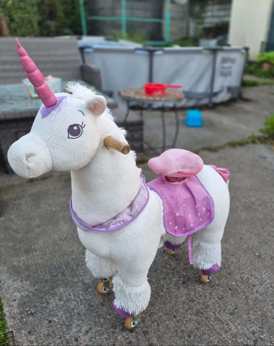 Childrens Ride on unicorn - Image 1