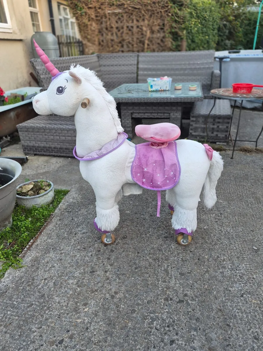 Childrens Ride on unicorn - Image 2