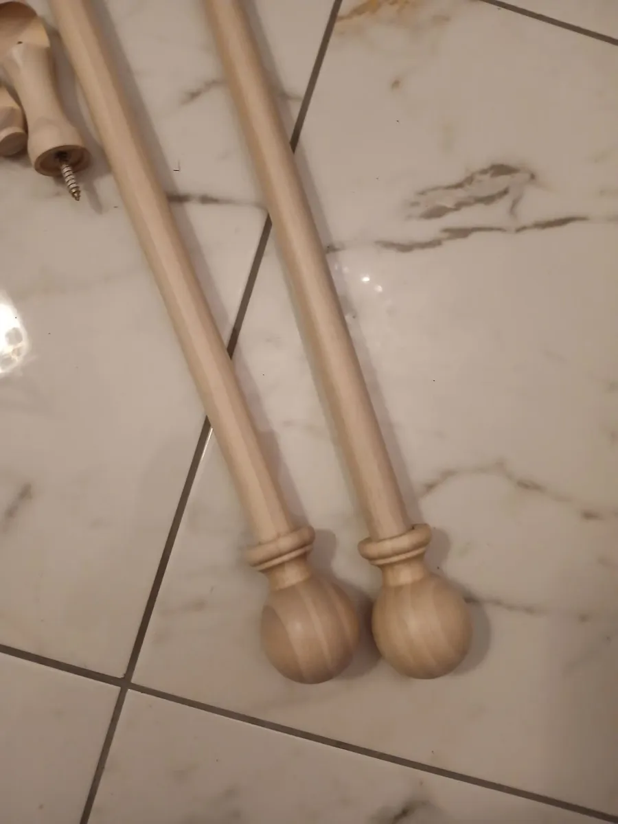 Curtain poles - Image 4
