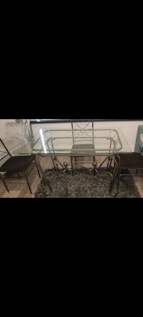 Glass top table and chairs - Image 2