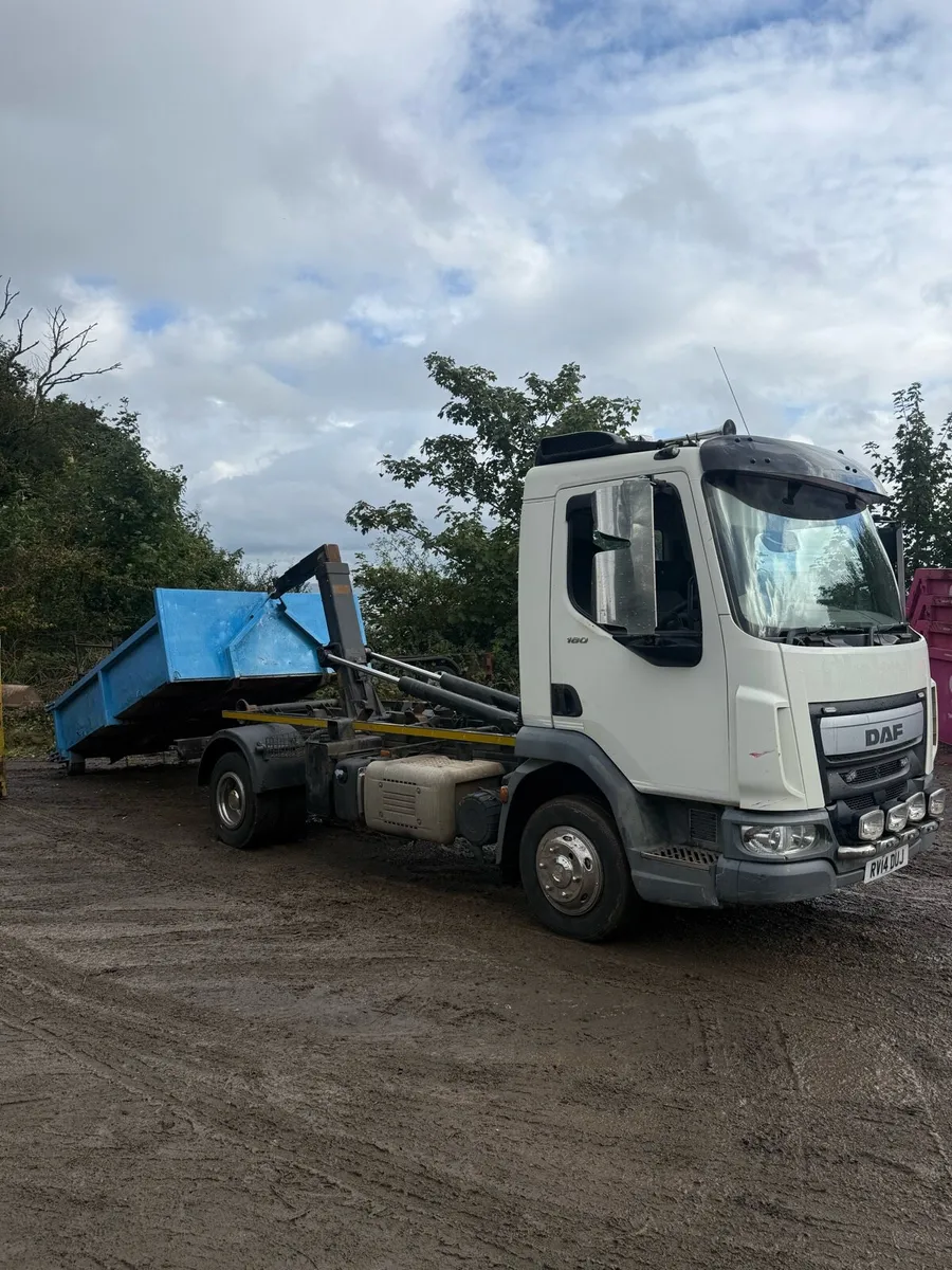 Daf lf45 hookloader 2014 Hl5 hyva  12 months mot - Image 2