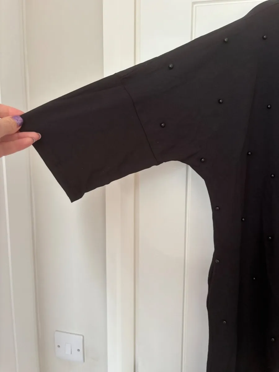 Brand new tunic- size 16/18/20/22 - Image 2