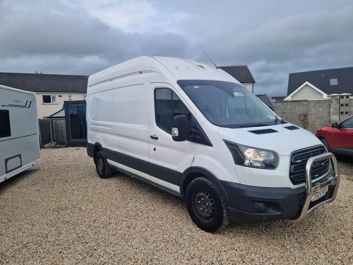 2017 ford transit - Image 4