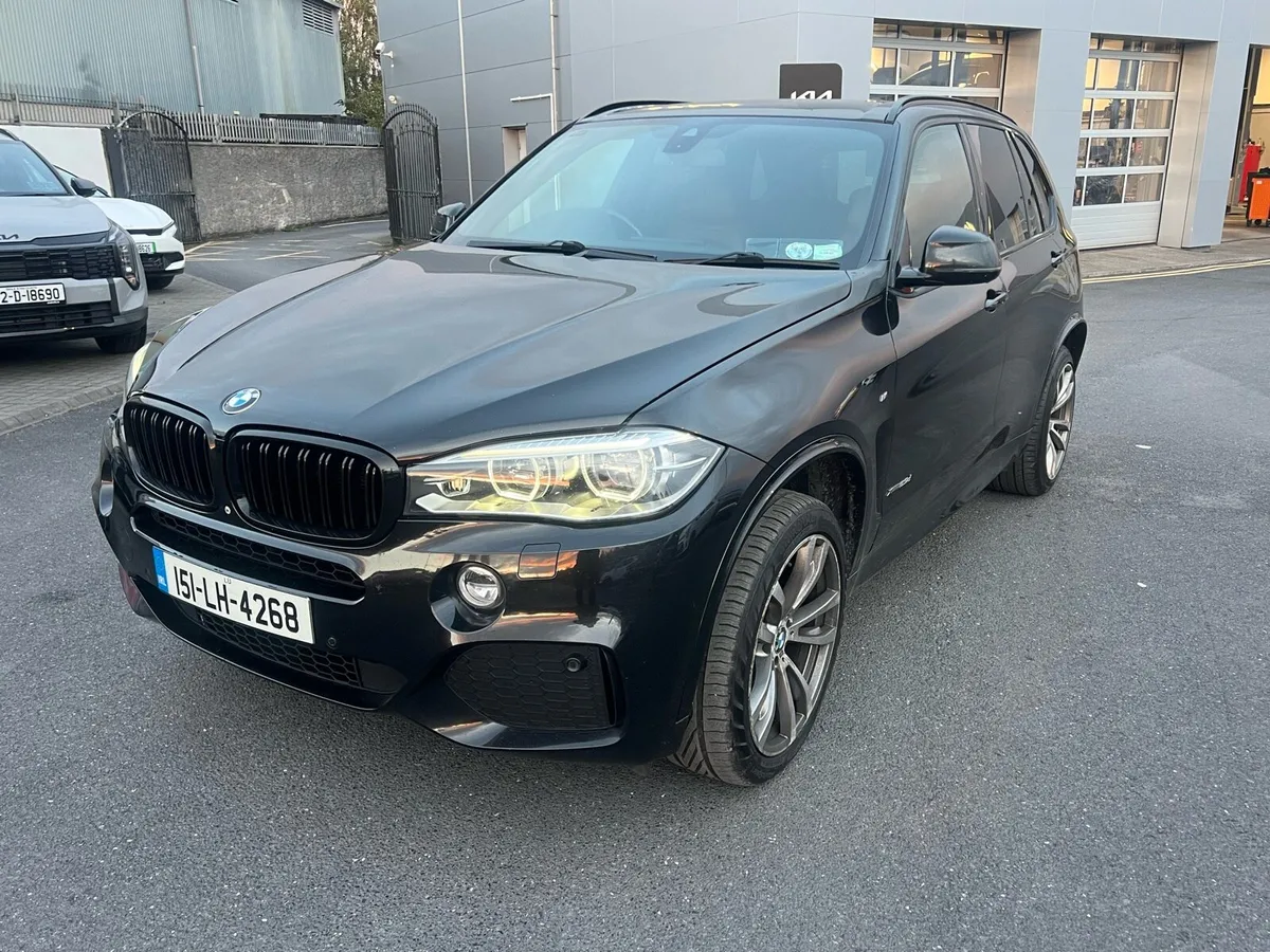 2015 BMW X5 MSPORT (no damage) - Image 2