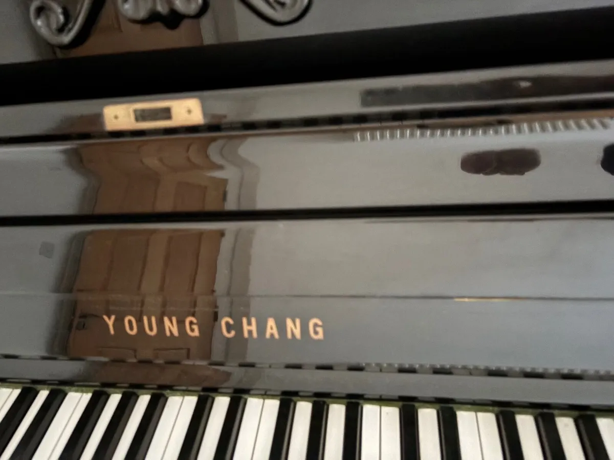 Young Chang Piano - Image 3