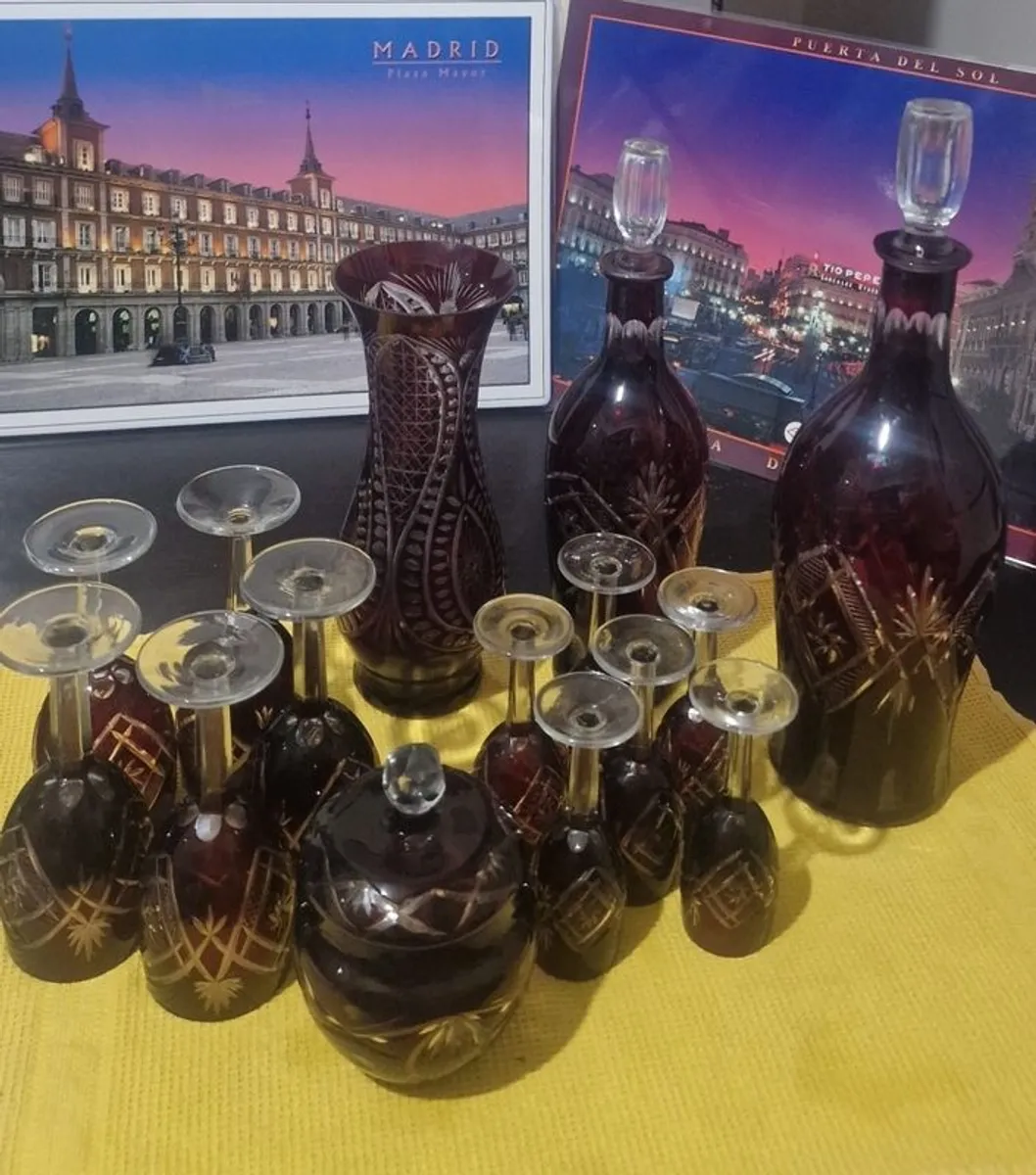 Stunning 15-Piece Vintage Ruby Red Cut-to-Clear Crystal Glassware Set - Bohemian / Egermann Style - Image 4