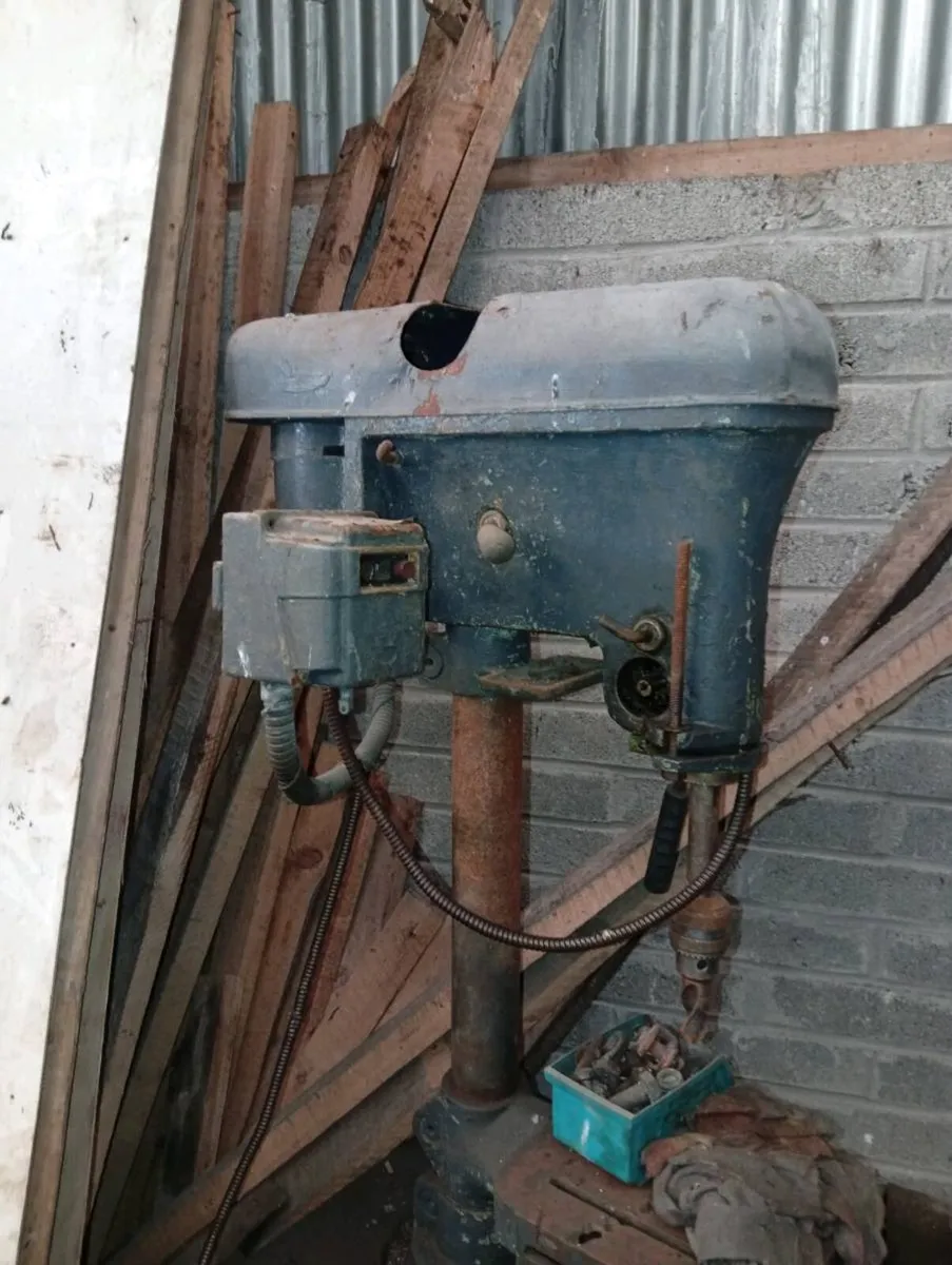 Bench drill/pillar drill. - Image 3