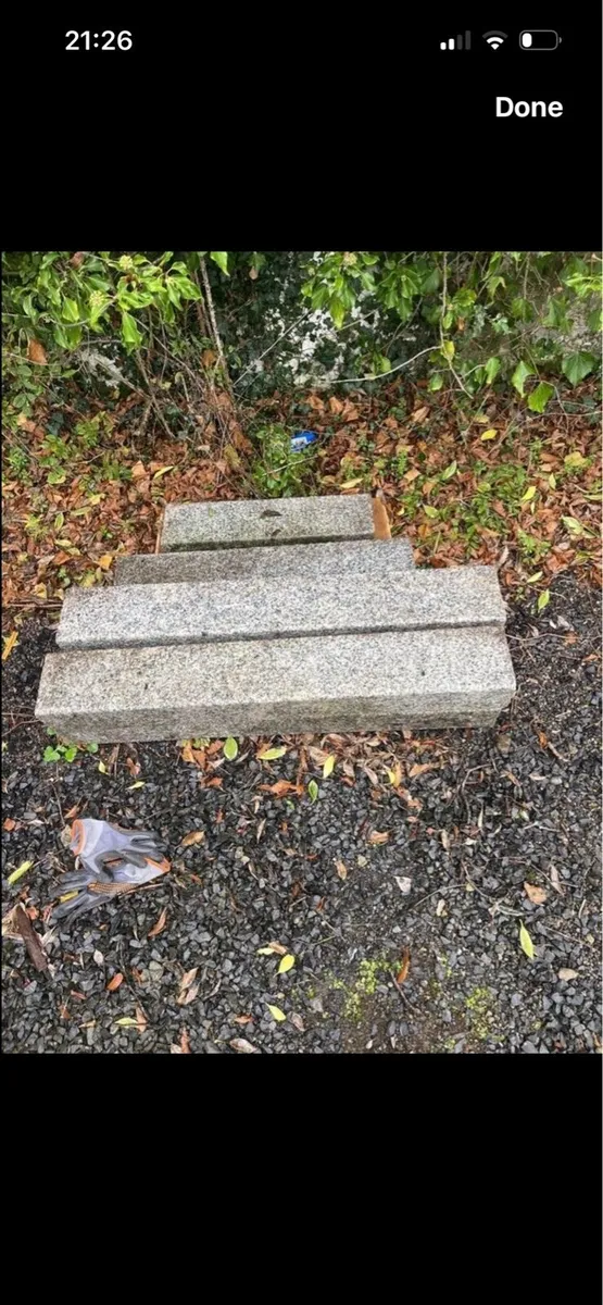 Granite kerbs - Image 1