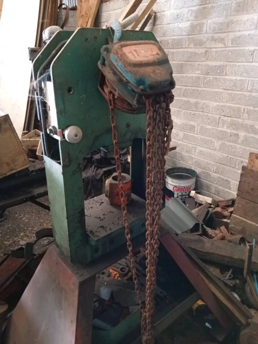 Chain block - Image 2