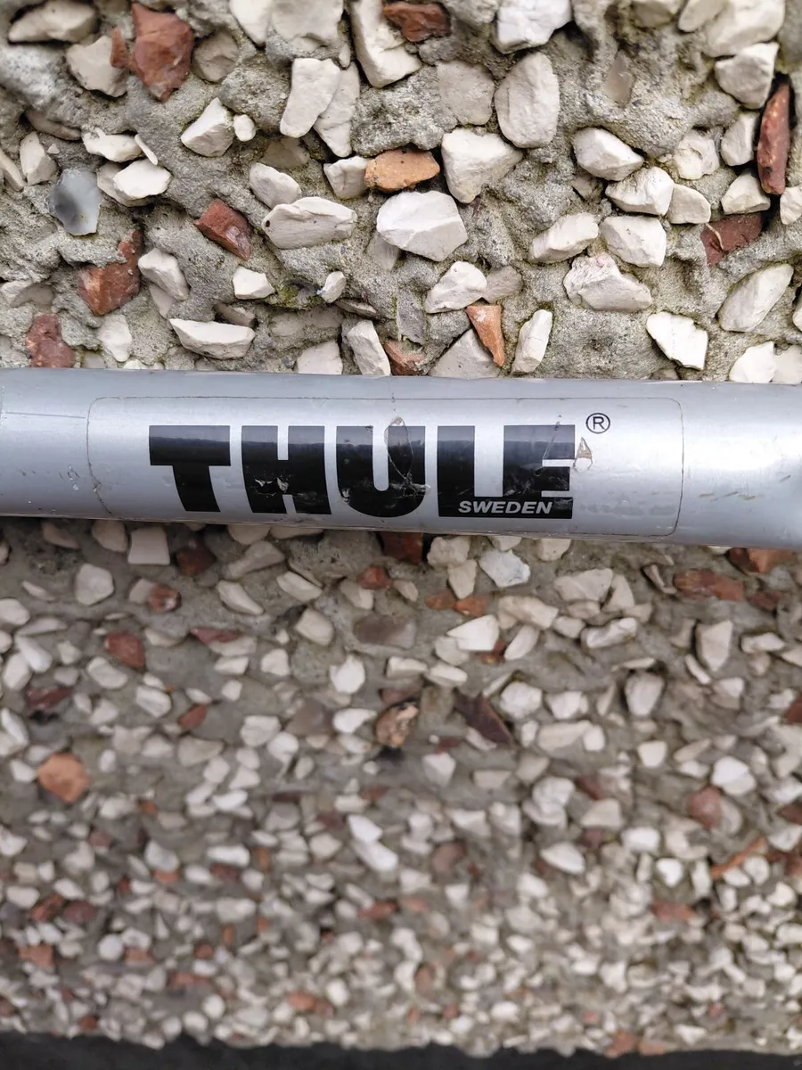 Bike Carrier Thule:  Attaches to Tow bar. - Image 2