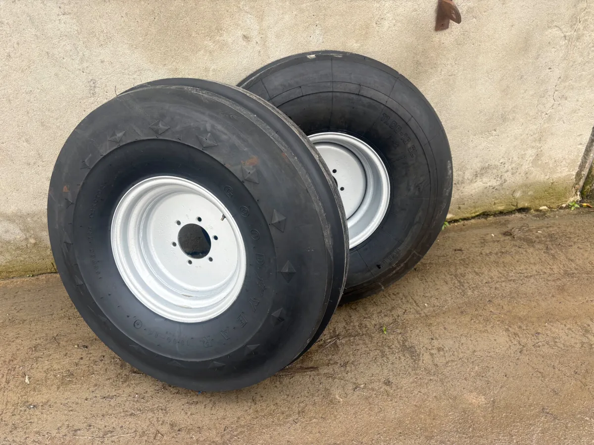 1100 /16 wheels - Image 1