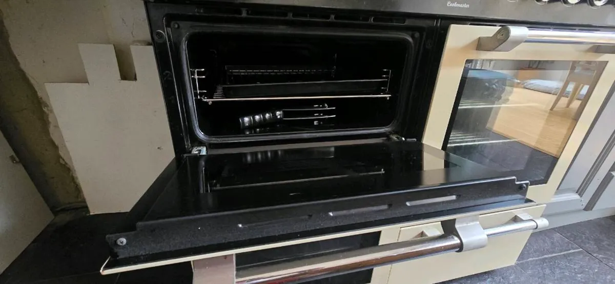 Leisure Cuisinemaster 100 dual-fuel range cook - Image 2