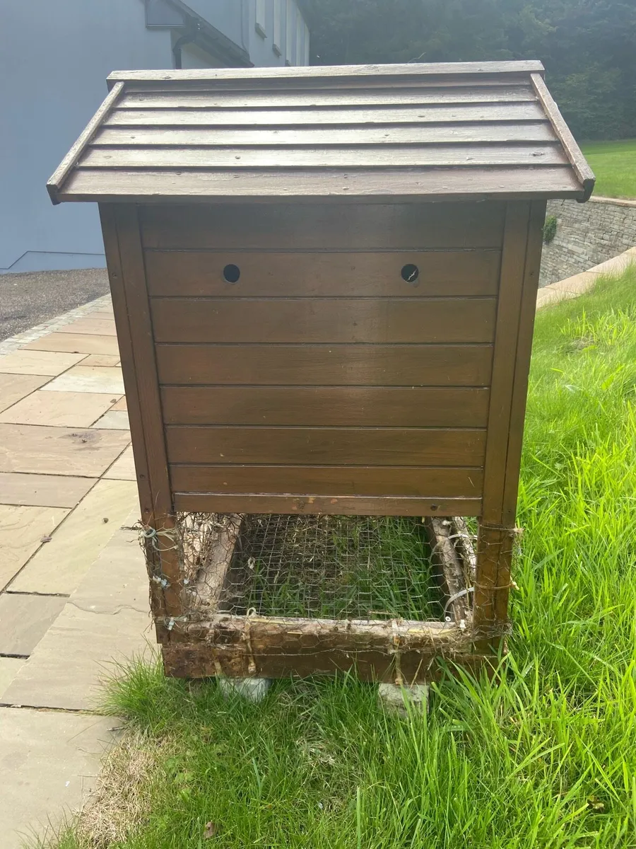 Rabbit hutch - Image 4