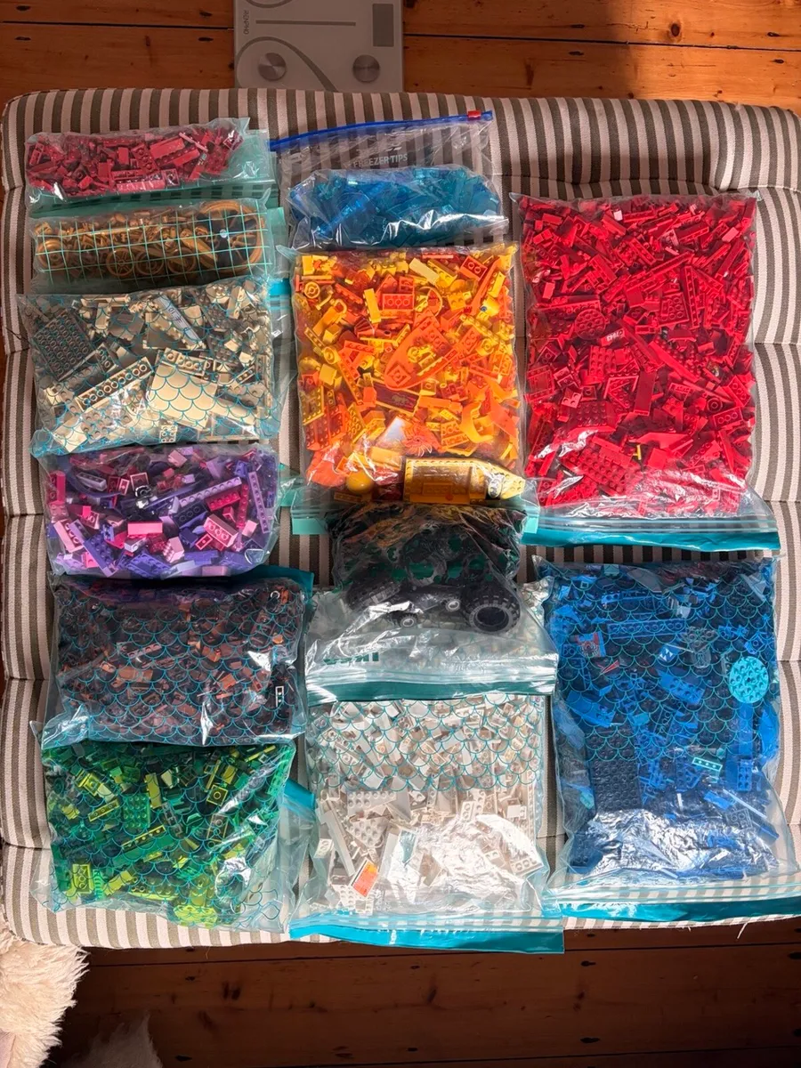 Huge Family LEGO collection - approx 20kg and sets - Image 1