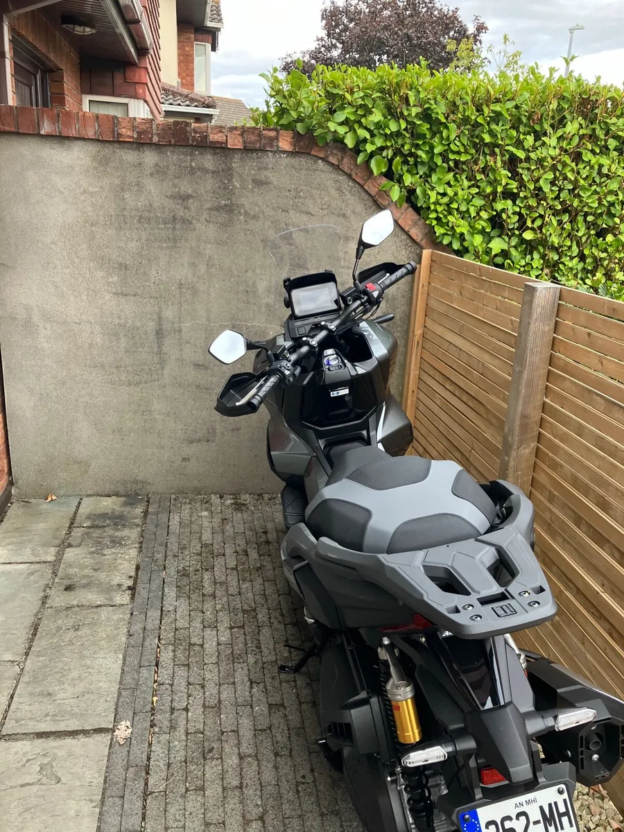 Honda adv 350 - Image 2