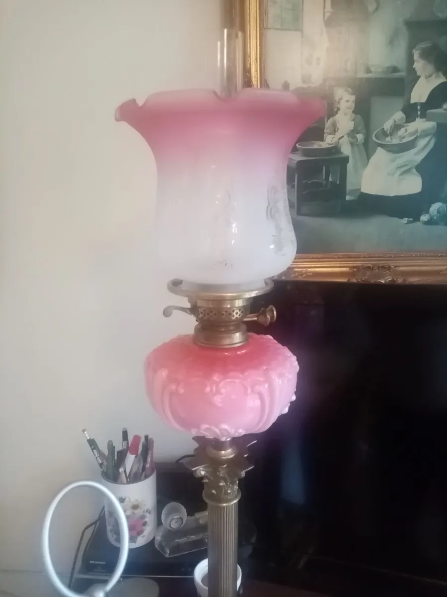 Victorian Oil Lamp - Image 3