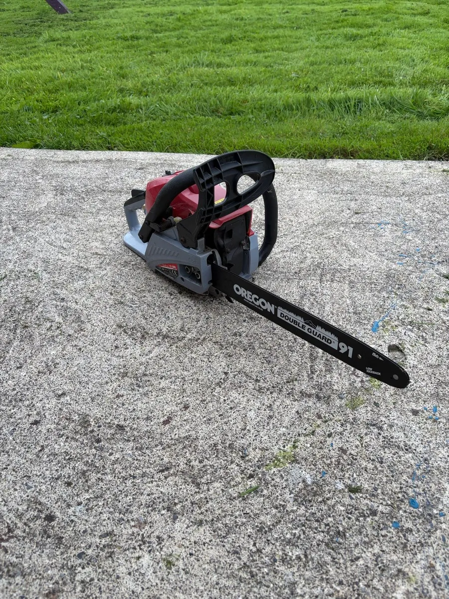 Chainsaw - Image 1