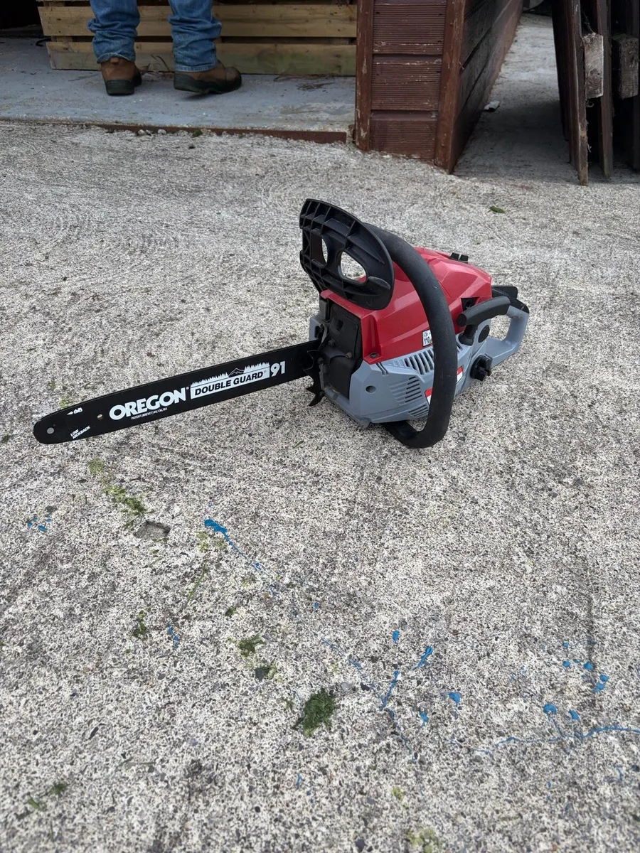 Chainsaw - Image 2