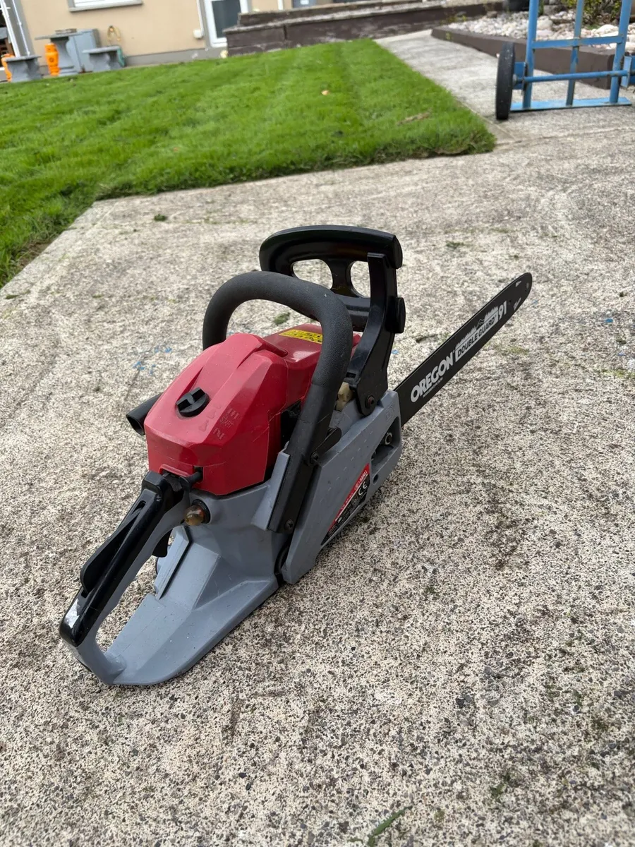 Chainsaw - Image 4