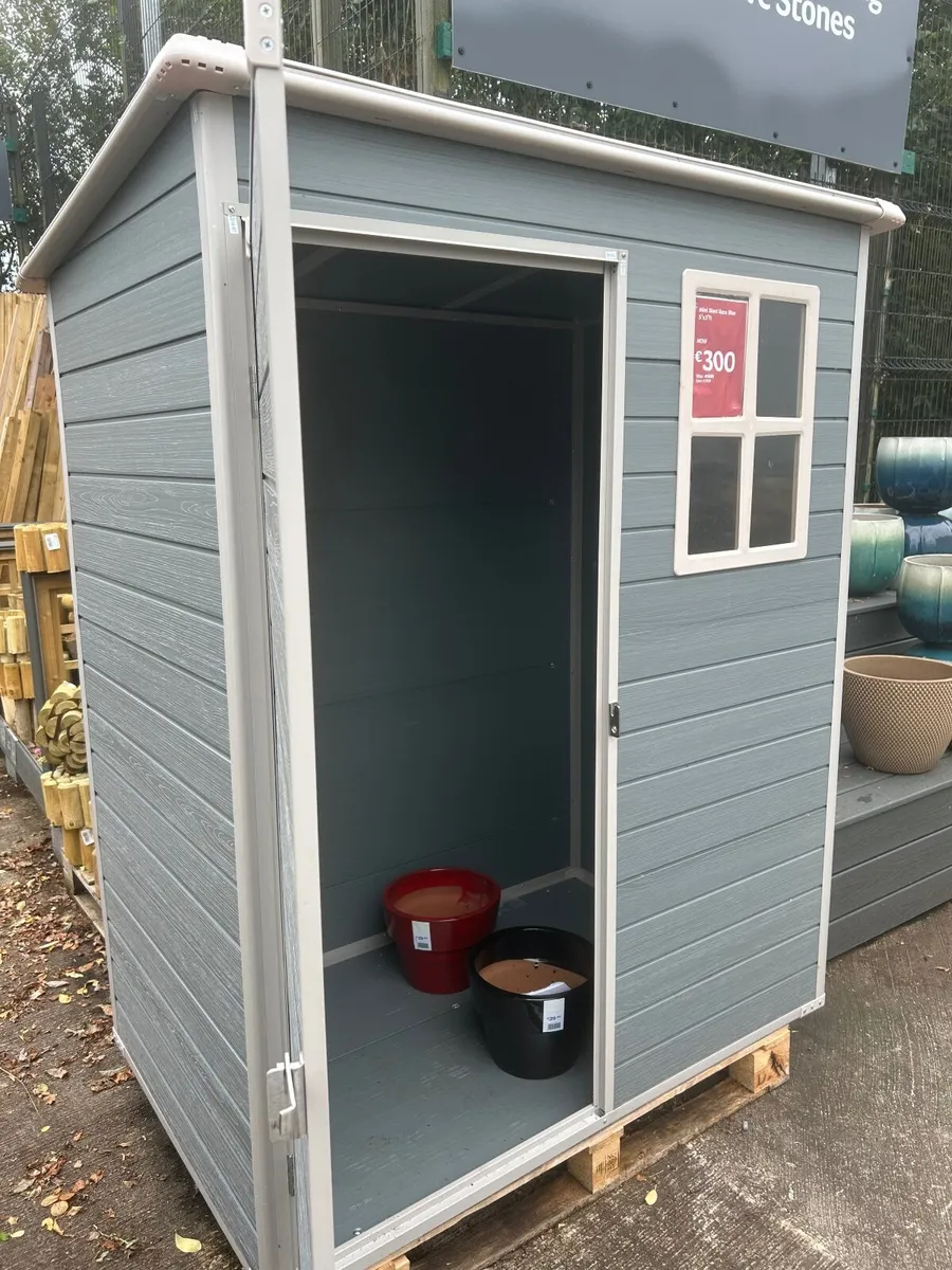 Kids type storage shed - Image 1