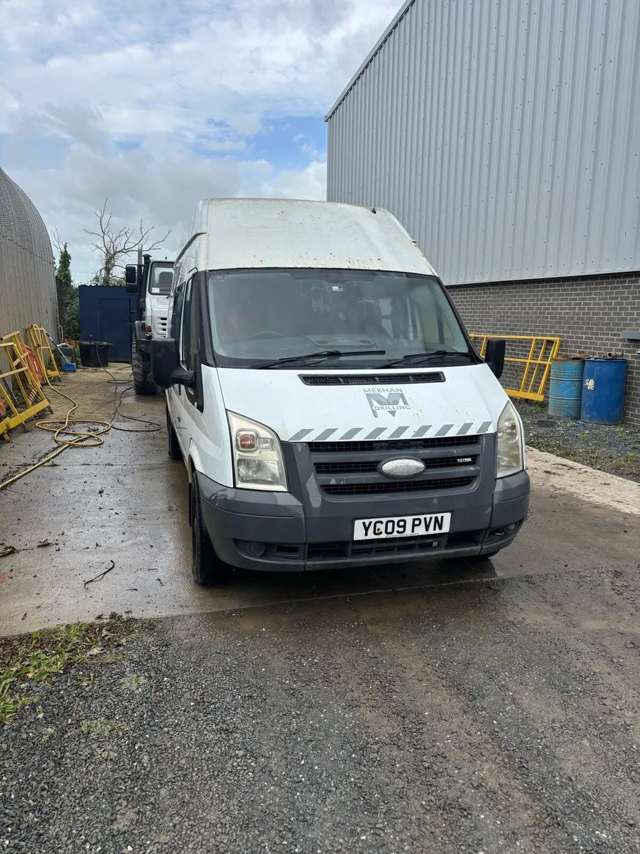 Ford transit - Image 2